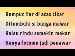 Namun, seiring perkembangan zaman pantun banyak diungkapkan oleh semua kalangan baik itu politisi atau para gamers di indonesia. Kumpulan Pantun Lucu 6 Positive Memes Quote Aesthetic Cartoon Jokes