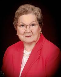 Ellen Butts's Instagram, Twitter & Facebook