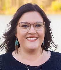 Anita Breeding's Instagram, Twitter & Facebook