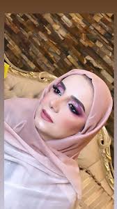 وهاي هم صور اوضح من الفيديو لمكياج زبونتي اليوم فدوه كلبه جتني للبيت🙈🙈