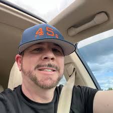 A standing ovation for Pete Alonso before his first at-bat of the night  (via ESPN)