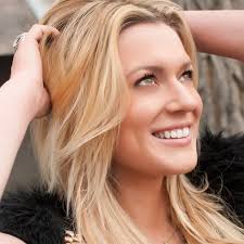 Emily Stanton's Instagram, Twitter & Facebook