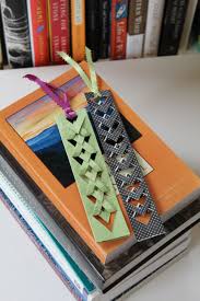 Lift the flatbed cover and ensure that page 2 is face down on the flatbed glass. How To Make A 2 Sided Bookmark In Word How To Make A 2 Sided Bookmark In Word Sections Headers