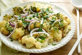 Direkt Zum Rezept Gerosteter Blumenkohl Mit Zatar Ist Fast Schon Kriminell Lecker Jedes Mal Wenn Ich Blumenkohl Gerosteter Blumenkohl Rezepte Rohkost Rezepte