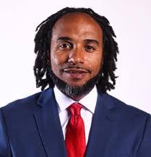 Adam Bullard's Instagram, Twitter & Facebook