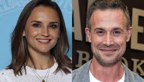 Freddie Prinze Jr and Rachael Leigh Cook have 'She's All That' reunion