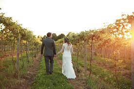 Hidden Vineyard Wedding Barn A Premier Wedding Venue In Southwest Michigan