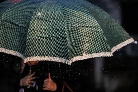 RS tem alerta laranja para tempestades, com rajadas de vento de até 90 km/h e risco de granizo; veja as regiões afetadas