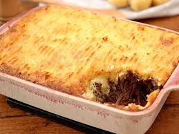 Parmentier De Canard Recette En 2020 Parmentier De Canard Confit De Canard Recettes De Cuisine
