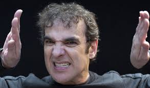 Doce más una: Luis Merlo