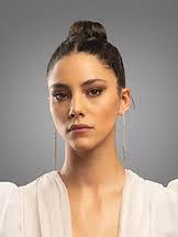 Petra Cox's Instagram, Twitter & Facebook