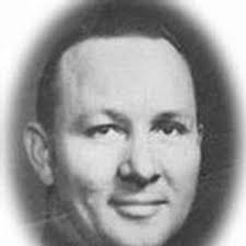 Dennis Selbe's Instagram, Twitter & Facebook