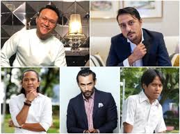 Cinta kedua papar kisah lelaki tua ghairah melayari laman sosial. Pelakon Lelaki Malaysia Nama Khan Nuring