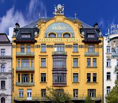 Real Places And Landmarks That Look Like They Re From A Wes Anderson Film Business Insider In 2020 Wes Anderson Wes Anderson Films Travel Inspiration