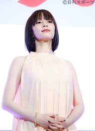共演を笑顔で振り返った松坂桃李、吉永小百合、広瀬すず 松坂桃李 と 広瀬すず が14日、東京国際フォーラムで行われた映画『 いのちの停車場 』の完成披露試写会に出席。 åºƒç€¬ã™ãš ãœã² å®Ÿç¾ã—ãªã‹ã£ãŸå‰æ°¸å°ç™¾åˆã¨ã® é£Ÿäº‹å¥³å­ä¼š ã®é–‹å‚¬ã‚'ç´„æŸ ã‚·ãƒãƒžå†™çœŸãƒ‹ãƒ¥ãƒ¼ã‚¹ æ—¥åˆŠã‚¹ãƒãƒ¼ãƒ„