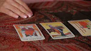How to read reversals with oracle decks. How To Read Reversed Cards Tarot Cards Youtube