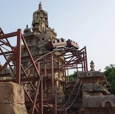Indiana Jones Et Le Temple Du Peril Disneyland Indiana Jones Paris Resorts