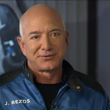 Jeffrey preston bezos is an american business magnate, media proprietor, and investor. Yzcd5wlunwnpum