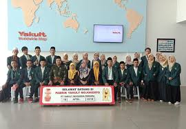 We offer dairy products containing probiotics, such as lactobacillus casei strain shirota and bifidobacterium breve strain yakult, and functional foods and beverages. Kunjungan Industri Ke Pt Yakult Indonesia Persada Fakultas Syariah