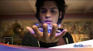 Review Blue Beetle: Awal Mula yang Mengesankan