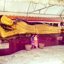 august 8 2555 be ว ดพระนอนจ กรส ห วรว หาร พระอารามหลวง จ ส งห บ ร