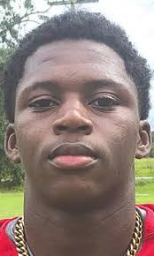 Miranda Brinson's Instagram, Twitter & Facebook