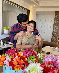 Ram Charan Celebrated His Mother Surekha S Birthday Along With Wife Upasana Konidela Gallery Social News Xyz Powerstar pawan kalyan, naga babu cousin: ram charan celebrated his mother