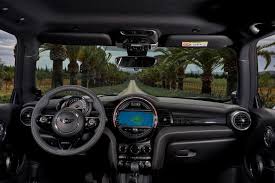 Mini countryman sd mit john cooper works paket. Mini Cooper 3 Turer Im Test 2018 Das Facelift Als Individualisierungsoffensive Meinauto De