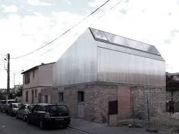 Architecture Bardage Metallique Vertical Ajout D Un Etage Charpente Et Bardage Metal Bast Architect Architecture Bureau Architecture Architecture De Facade