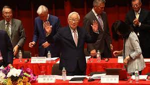 這麼一來股東未來所能領到股利就會開始下滑。 配股後公司的股本會膨脹， 如果公司獲利沒跟著成長， 股東所能得到的成果就會變少。 所以公司經營者若認為今年的獲利， å¿«è¨Š è‚¡æ±æœƒå…¨é¢åœé–‹ æ±å…ƒå°æ±ºå¾—å†ç­‰ç­‰ å°ç©é›»ç­‰1931å®¶å—å½±éŸ¿ ä¸­å¤®ç¤¾ å•†å'¨