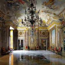 Colonna Palace Is One Of The Oldest And Largest Private Palaces Of Rome Its Construction Began In The Fourteenth Century By The Colon Castle Rooms Palace Rome