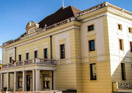 A devenit tradiţional, mult aşteptat de melomanii de pe malurile cibinului, de concurenţii din toată lumea. Concert De Bela Bartok Cantat In PremierÄƒ La Filarmonica De Stat Sibiu Eveniment Tribuna