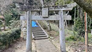 福岡市早良区内野２丁目 志々岐神社 - 松村かえるの「かえるのねどこ」