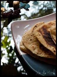 Chapati Bread Stepbystep Recipe Masalaherb Com Chapati Recipes Chapati Bread Raw Food Recipes