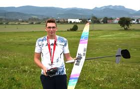 Jk 生足 パンチラ 60 (再生時間7:44) 4k Aeromodelling World Air Sports Federation