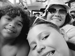 🫶🏾🌞Perfect Day @ JRO with my people!!🚣🏽‍♀️🥰💚👙