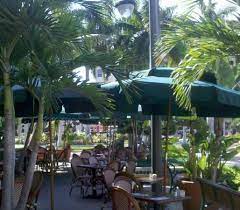 There awareness of the situation and comfort level was perfect. Outdoor Seating At Cafe Des Artistes In Jupiter Florida Picture Of Cafe Des Artistes Jupiter Tripadvisor