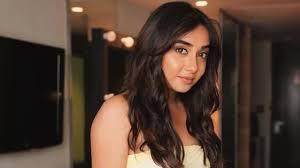 Pakistani TV News Anchor Mona S*x Video Goes Viral: She Reacts Character  Is ...