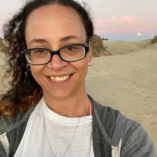 Carissa Higgins's Instagram, Twitter & Facebook