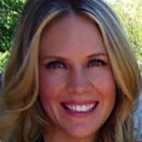 Kelly Stroud's Instagram, Twitter & Facebook