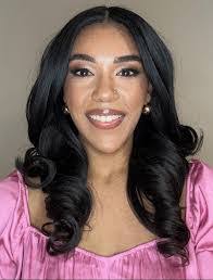 Jasmine Jean's Instagram, Twitter & Facebook