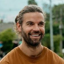 Nancy Araiza's Instagram, Twitter & Facebook