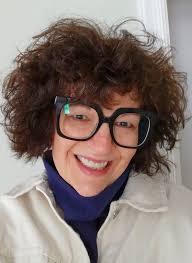 Introduction of a retired cat lover and her hobbies in SE Pennsylvania