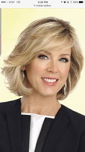 Pin By Eleanor Mccoo On Hairstyles Medium Hair Styles Short Hair With Layers Layered Hair