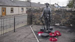 Robert Quigg statue, Bushmills © Rossographer cc-by-sa/2.0 :: Geograph  Ireland