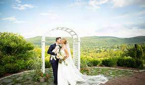 Commercial location & lifestyle photography, portraits & events. Wedding Photographers In Brattleboro Vt Reviews For Photographers