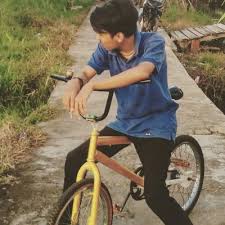 Udah udah ini cuma permen loli milkita, 3 loli milkita = segelas susu. Wyn On December ×'×˜×•×•×™×˜×¨ Mentang Mentang Cari Duit Beliin Anak Sembarangan Baru Pulang Dimarahin Ngajak Berantem Iih Kamu Sih Pah Http T Co Bkwjqivqdd