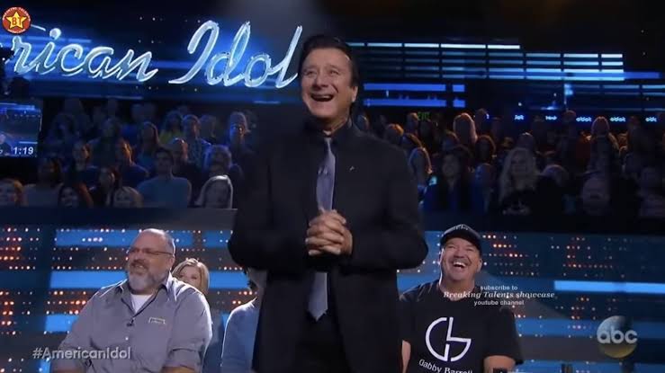 Journey Singer Steve Perry Makes Surprise Appearance on American Idol - The  Music Man
