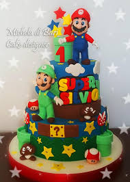 Mario, luigi and all sorts of characters from the super mario brothers game can join your party in cake pop form. Super Mario Bros Cake Cake By Michela Di Bari Cakesdecor