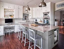 Trouvez des images de stock de white kitchen cabinets granite countertop en hd et des millions d'autres photos, illustrations et images vectorielles de stock libres de droits dans la collection shutterstock. Painting Cabinets Before Or After Changing The Backsplash